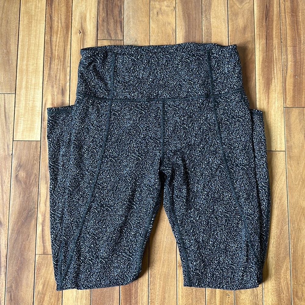 Athleta lightning static leggings